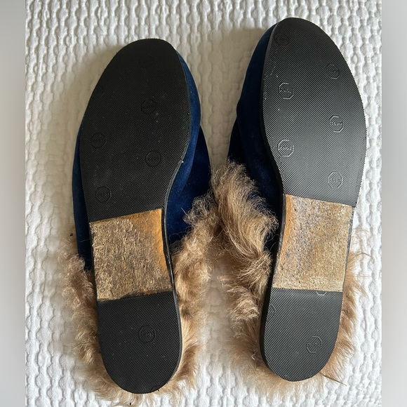 Gucci Princetown Fur-lined velvet slippers in Blue Velvet - Picture 10 of 10